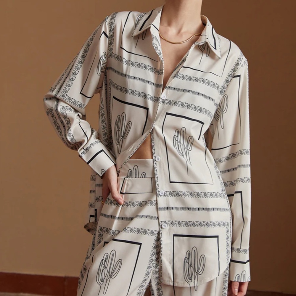 Commense Satin Cactus Print Button Up Shirt Top Novelty Minimalist Size Small